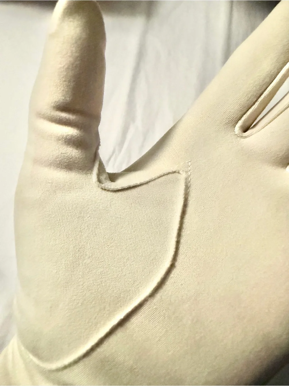 Vintage 1950s Hansen Complexion Cream Ivory Pearl Button Dress Gloves Bridal 7